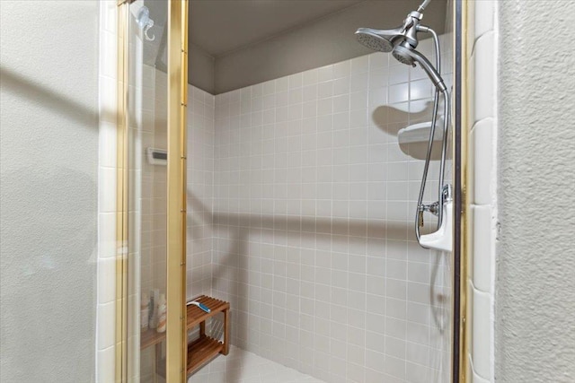 1117 E Royal Dornoch Ave, Fresno, CA 93730 - full bath with a stall shower