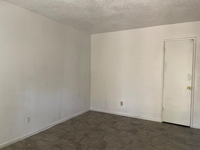 408 S Woodrow Ave, Fresno, CA 93702 - photo 20