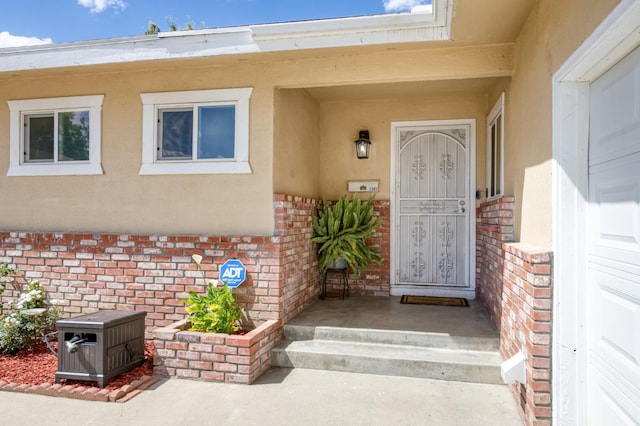 2983 E Northdale Ave, Fresno, CA 93726 - property entrance with brick siding and stucco siding
