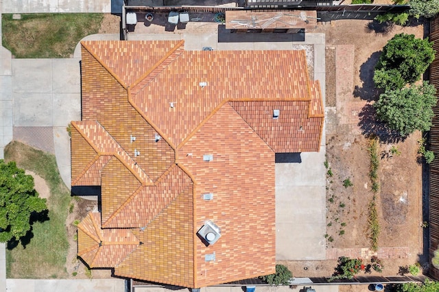1801 E Omaha Ave, Fresno, CA 93720 - aerial view of property and surrounding area