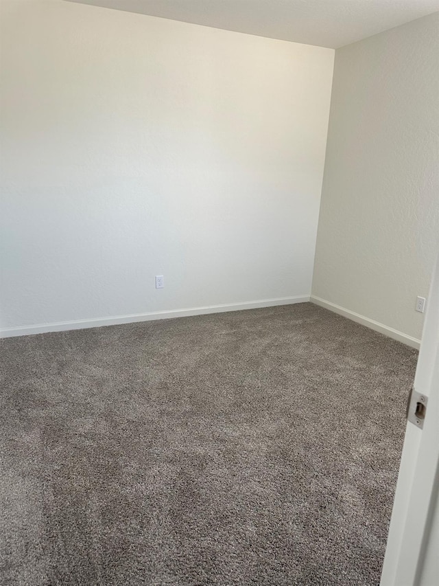 663 Farmhouse Ln, Clovis, CA 93619 - carpeted spare room with baseboards