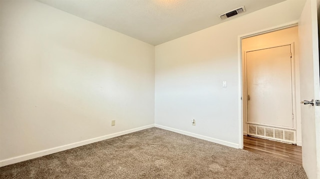 1380 Elaine Dr, Hanford, CA 93230 - carpeted empty room with baseboards