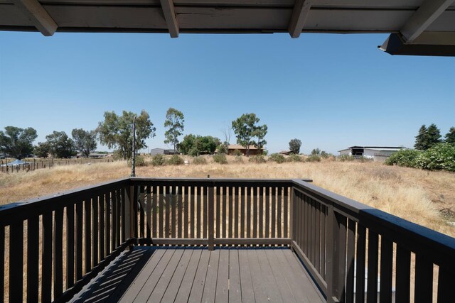 15758 Mark Rd, Madera, CA 93636 - view of deck