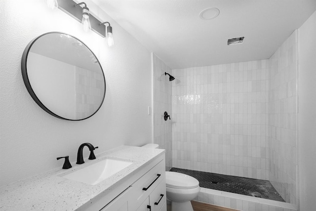 15758 Mark Rd, Madera, CA 93636 - bathroom with vanity and tiled shower
