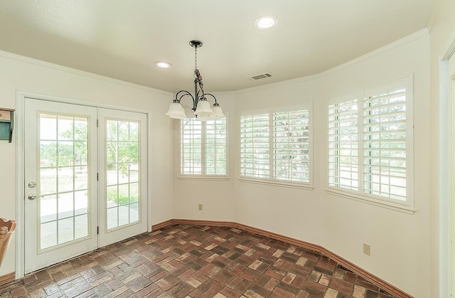 15501 Garlock Ln, Prather, CA 93651 - unfurnished dining area featuring baseboards, a chandelier, brick flooring, crown molding, and recessed lighting