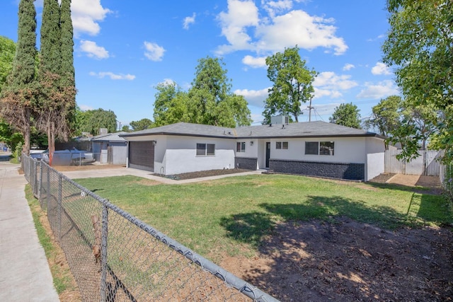 336 W Locust Ave, Pinedale, CA 93650 - photo 1