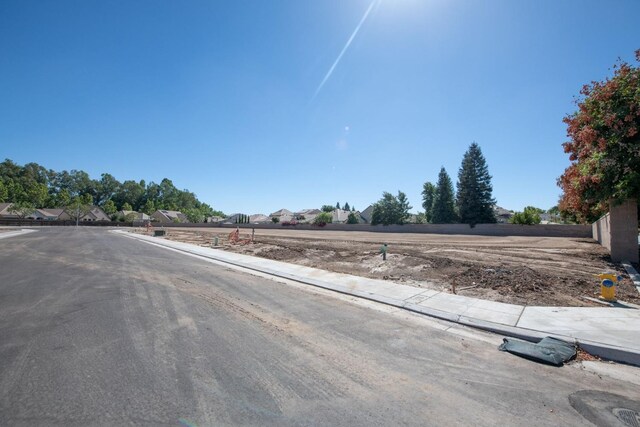 1792 N Preuss Ave, Clovis, CA 93619 - photo 4