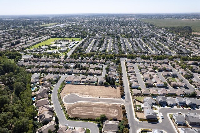 1792 N Preuss Ave, Clovis, CA 93619 - photo 32