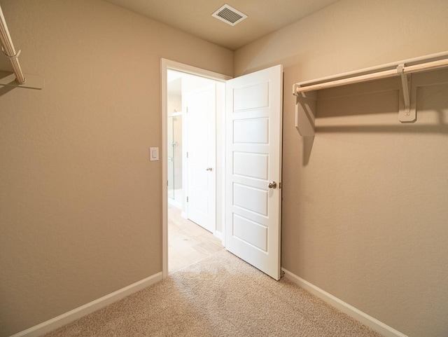 917 Beaver Pond Loop, Madera, CA 93636 - spacious closet with light carpet