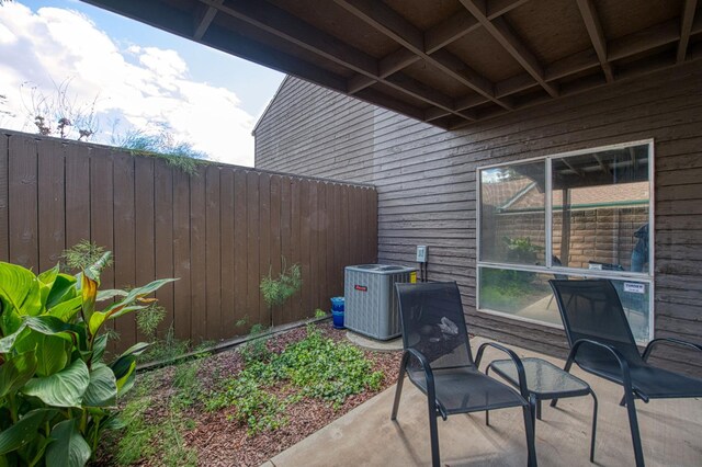 345 Sylmar Ave, Clovis, CA 93612 - photo 33