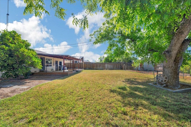 3512 E Simpson Ave, Fresno, CA 93703 - view of yard