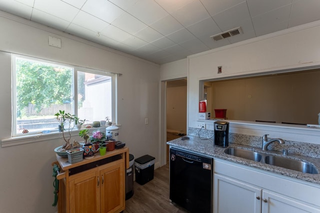1428 E Simpson, Fresno, CA 93704 - kitchen featuring black dishwasher, a sink, wood finished floors, light stone countertops, and crown molding