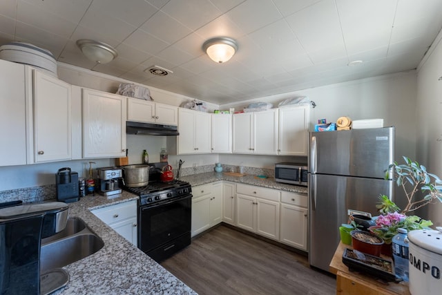 1428 E Simpson, Fresno, CA 93704 - kitchen featuring stainless steel appliances, under cabinet range hood, white cabinetry, light stone counters, and crown molding