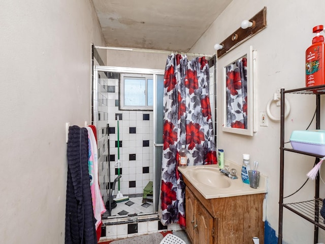 2972 E Northdale Ave, Fresno, CA 93726 - full bathroom featuring a stall shower and vanity