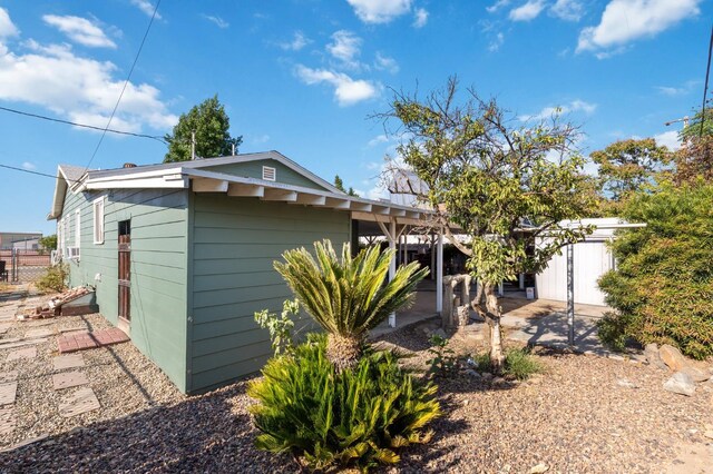 2140 E Floradora Ave, Fresno, CA 93703 - view of home's exterior
