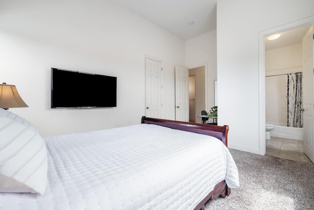 5279 N Ensanada Ave, Fresno, CA 93723 - carpeted bedroom with ensuite bath
