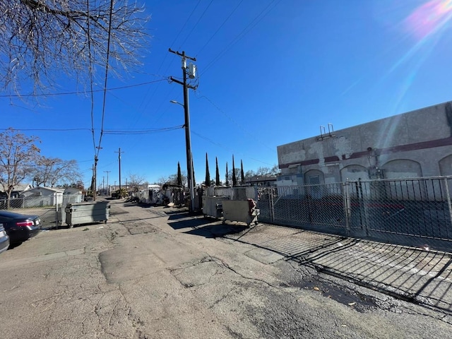 131 W Main St, Merced, CA 95340