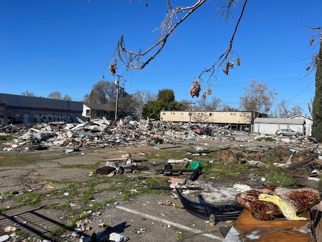 131 W Main St, Merced, CA 95340