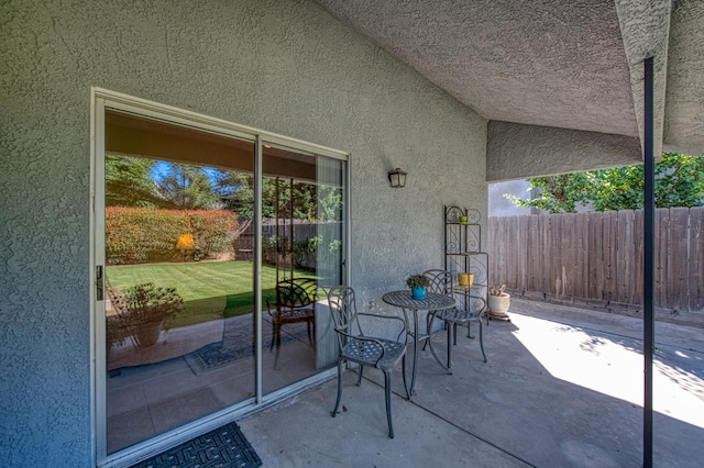 6365 N Barcus Ave, Fresno, CA 93722 - view of patio with a fenced backyard