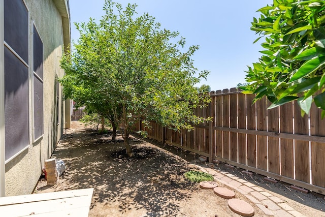 373 W Houston Ave, Clovis, CA 93611 - view of yard