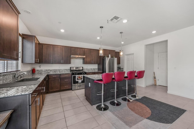 746 E Curtis Ave, Fowler, CA 93625 - photo 16