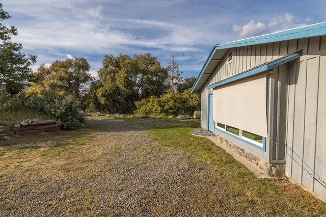 5664 Clouds Rst, Mariposa, CA 95338 - view of green lawn