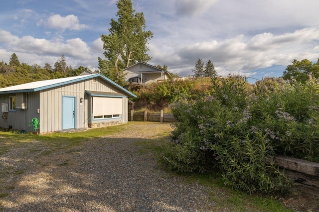 5664 Clouds Rst, Mariposa, CA 95338 - view of yard featuring fence