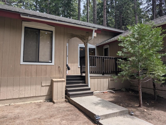 41016 Woodridge Ln, Shaver Lake, CA 93664 - property entrance with a shingled roof