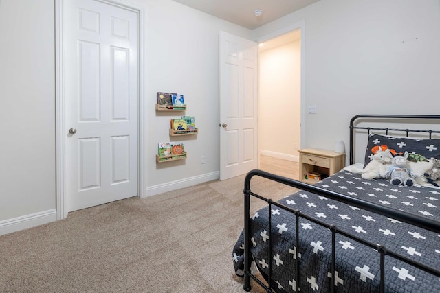 2506 20th Ave, Kingsburg, CA 93631 - bedroom with carpet flooring and baseboards