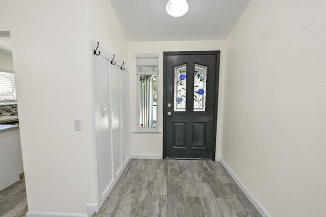 1079 E El Paso Ave, Fresno, CA 93720 - entrance foyer featuring light wood-style floors