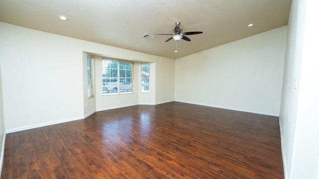 113 Palomino St, Coalinga, CA 93210 - unfurnished room with a ceiling fan, wood finished floors, baseboards, and recessed lighting