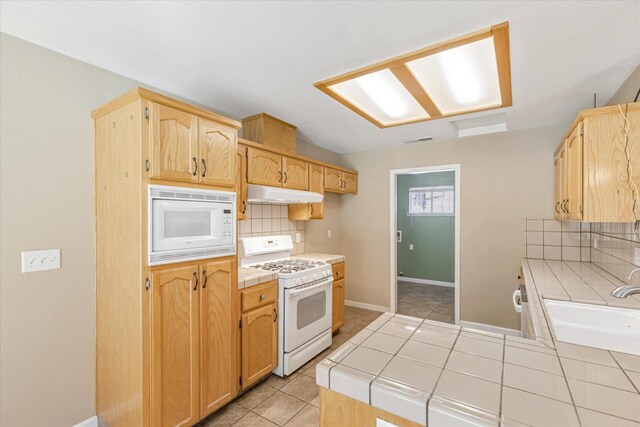 37985 Waxberry Ln, Yokuts Valley, CA 93675 - photo 13