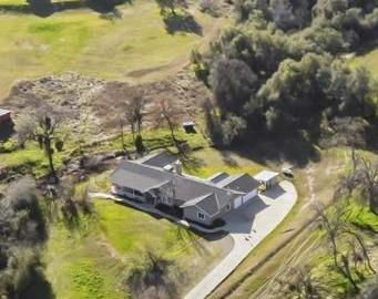 37985 Waxberry Ln, Yokuts Valley, CA 93675 - photo 58