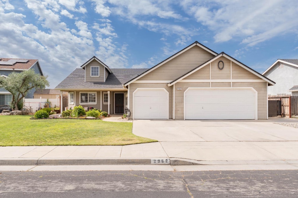 2962 Saginaw Ave, Clovis, CA 93611 - photo 1