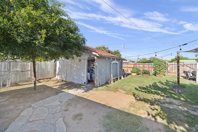 261 Belmont Rd, Exeter, CA 93221 - view of yard with an outdoor structure and a storage shed