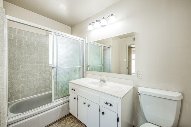 3757 E Farrin Ave, Fresno, CA 93726 - full bath with tiled shower, toilet, and vanity
