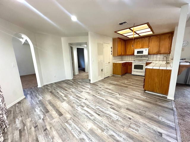 5838 W Fallon Ave, Fresno, CA 93722 - photo 3
