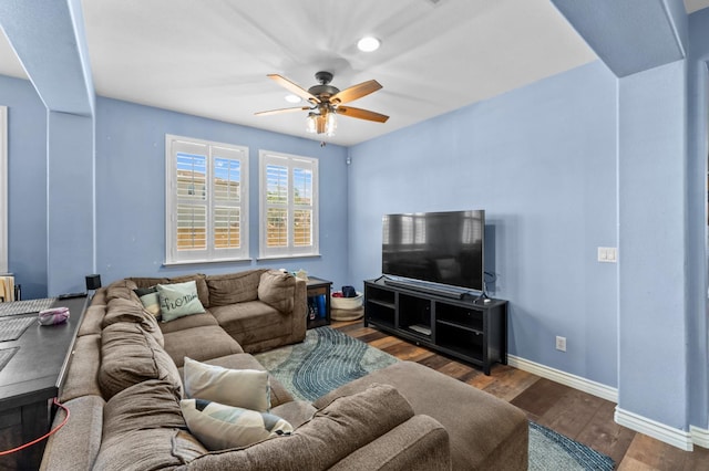 993 Pinewood Ave, Sanger, CA 93657 - living room with a ceiling fan, baseboards, and wood finished floors