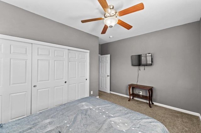 993 Pinewood Ave, Sanger, CA 93657 - bedroom featuring carpet, a closet, baseboards, and a ceiling fan