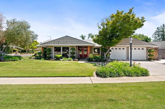 6608 N Haslam Ave, Fresno, CA 93711 - view of front of property featuring a garage and driveway