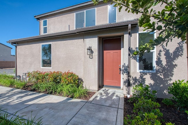 1175 Maclure Ave W, Madera, CA 93636 - entrance to property with stucco siding
