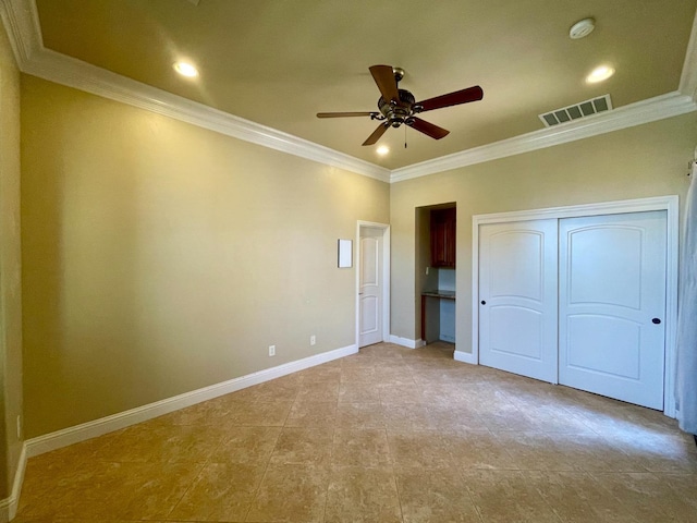 16052 W Middleton Ave, Kerman, CA 93630 - unfurnished bedroom featuring crown molding, baseboards, recessed lighting, tile patterned flooring, and ceiling fan