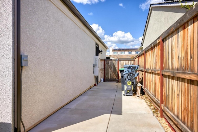 860 Ridgebank Ave, Madera, CA 93636 - photo 32
