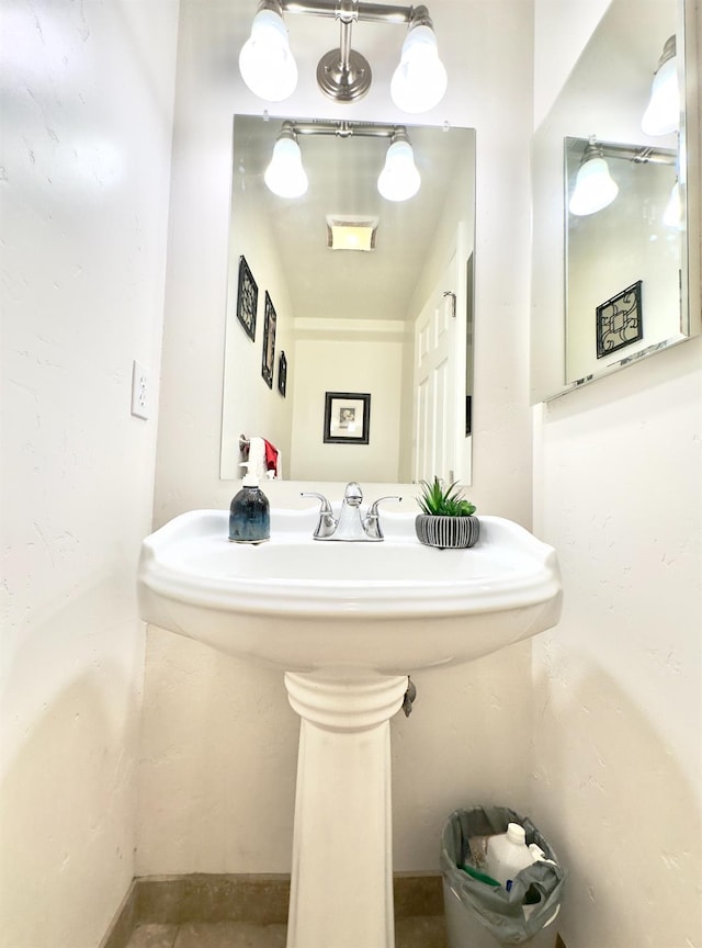 45704 Butternut Ln, Yokuts Valley, CA 93675 - bathroom featuring a sink