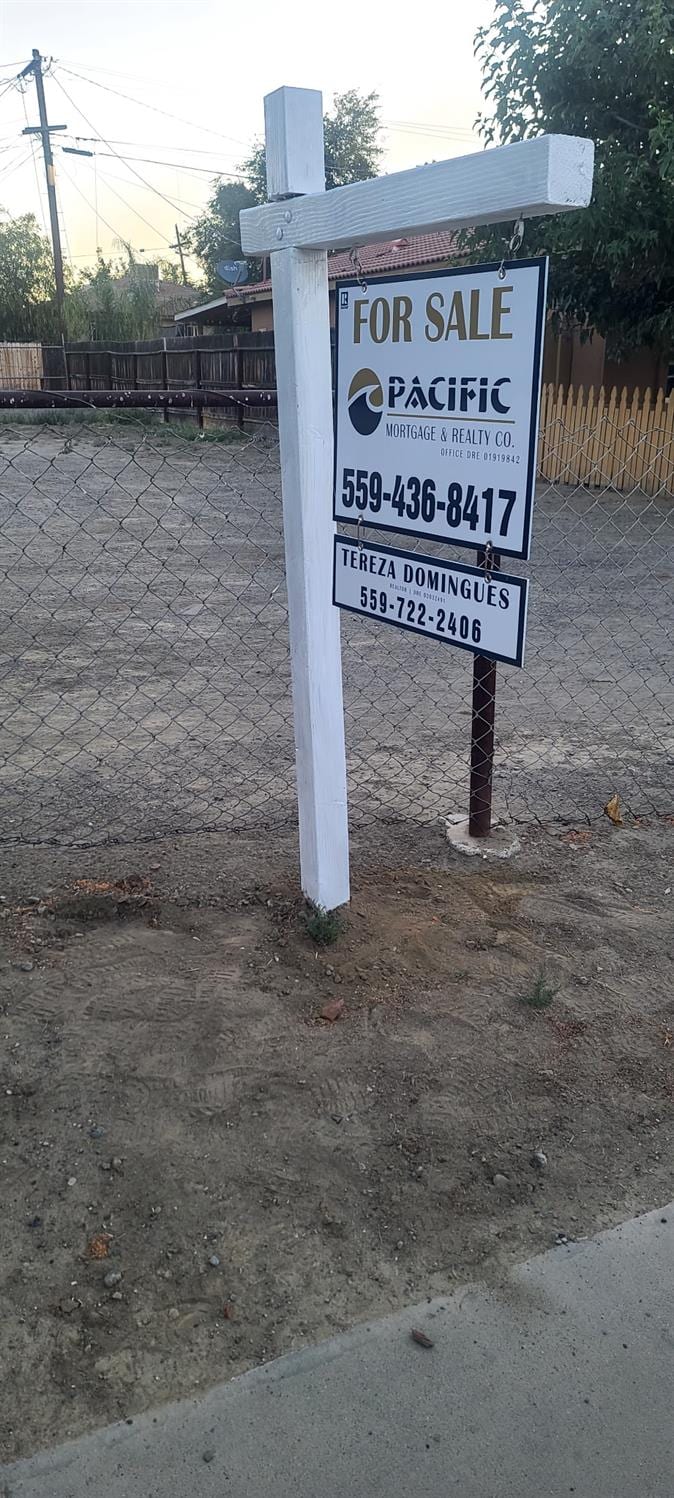 0 E Whitney St, Avenal, CA 93204 - photo 1