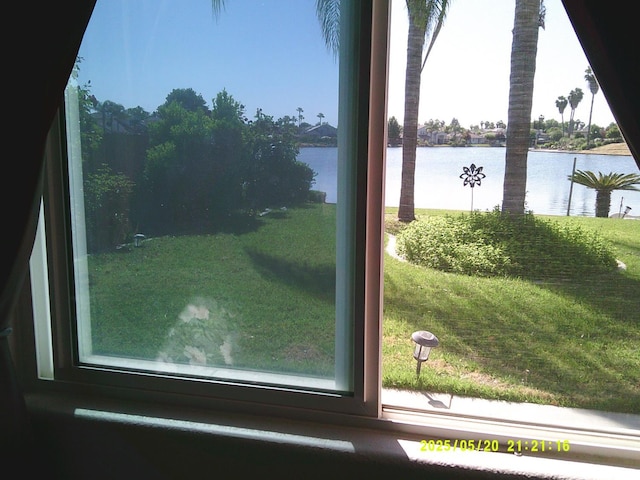 3030 Golf Dr W, Chowchilla, CA 93610 - detailed view of a large body of water