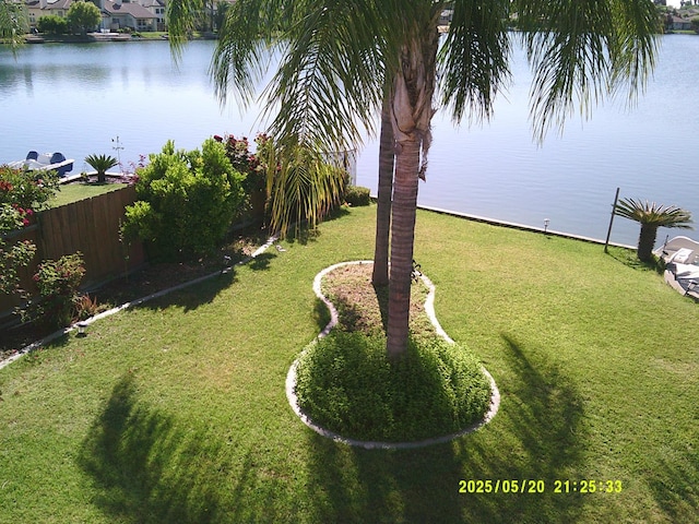 3030 Golf Dr W, Chowchilla, CA 93610 - view of yard featuring a water view