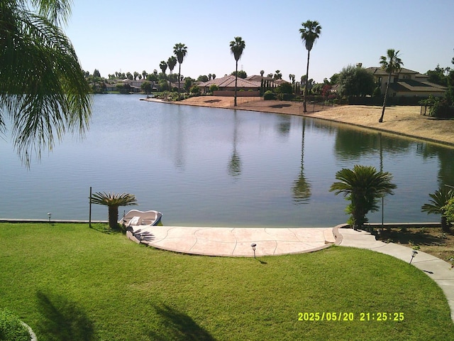 3030 Golf Dr W, Chowchilla, CA 93610 - water view