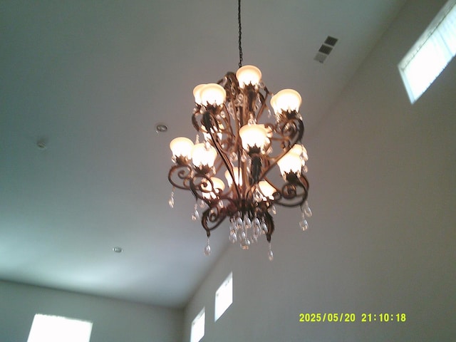 3030 Golf Dr W, Chowchilla, CA 93610 - detailed view of a chandelier