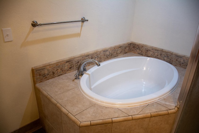 1913 N Waukena Way, Hanford, CA 93230 - bathroom featuring a garden tub